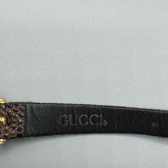 Gucci 3000L Vintage Gold Roman Numeral Watch — Croc/Lizard Embossed Leather) - Picture 5 of 13